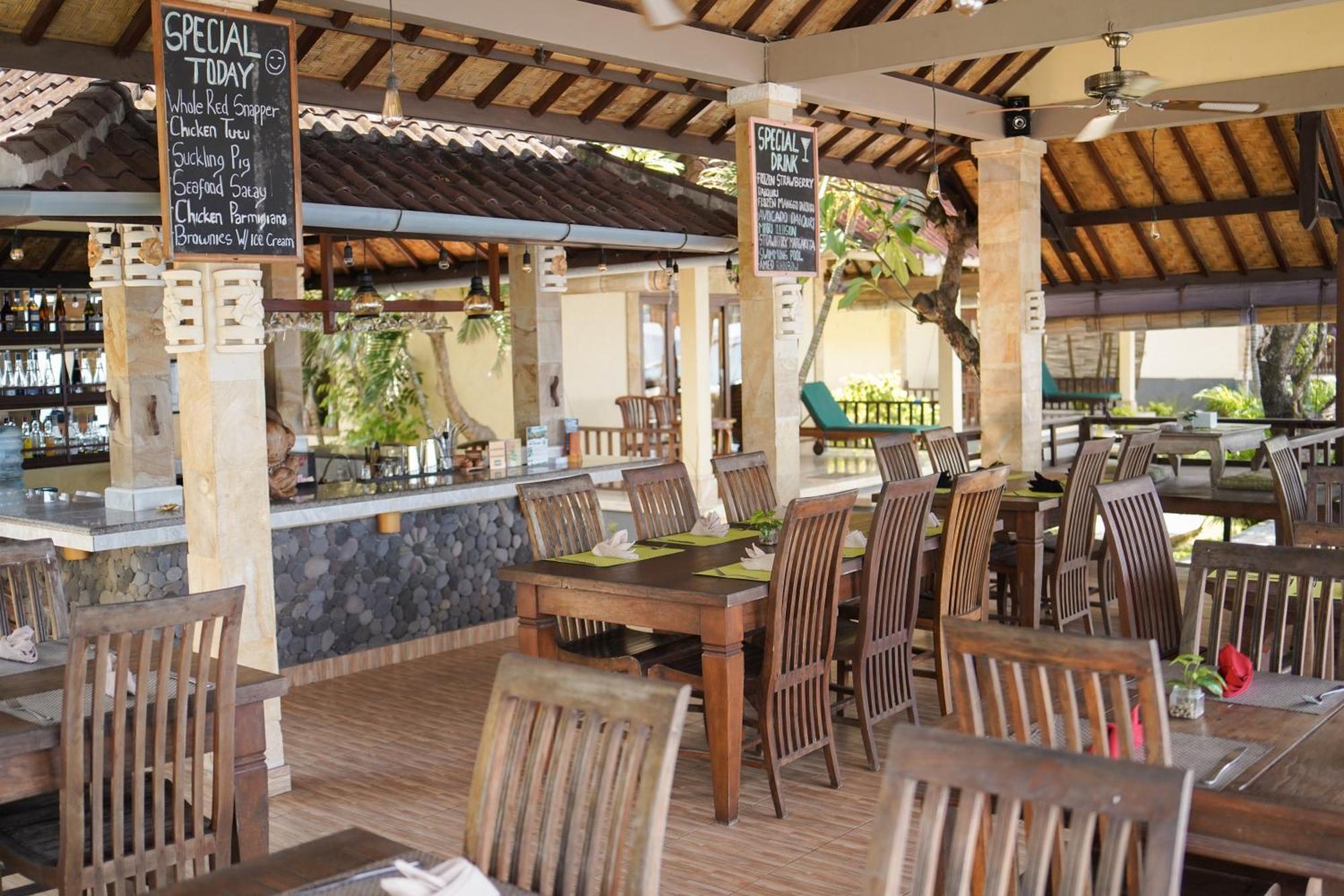 Apa Kabar Villas อาเม็ด ภายนอก รูปภาพ